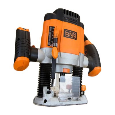 Фрезер Black&Decker KW1200E